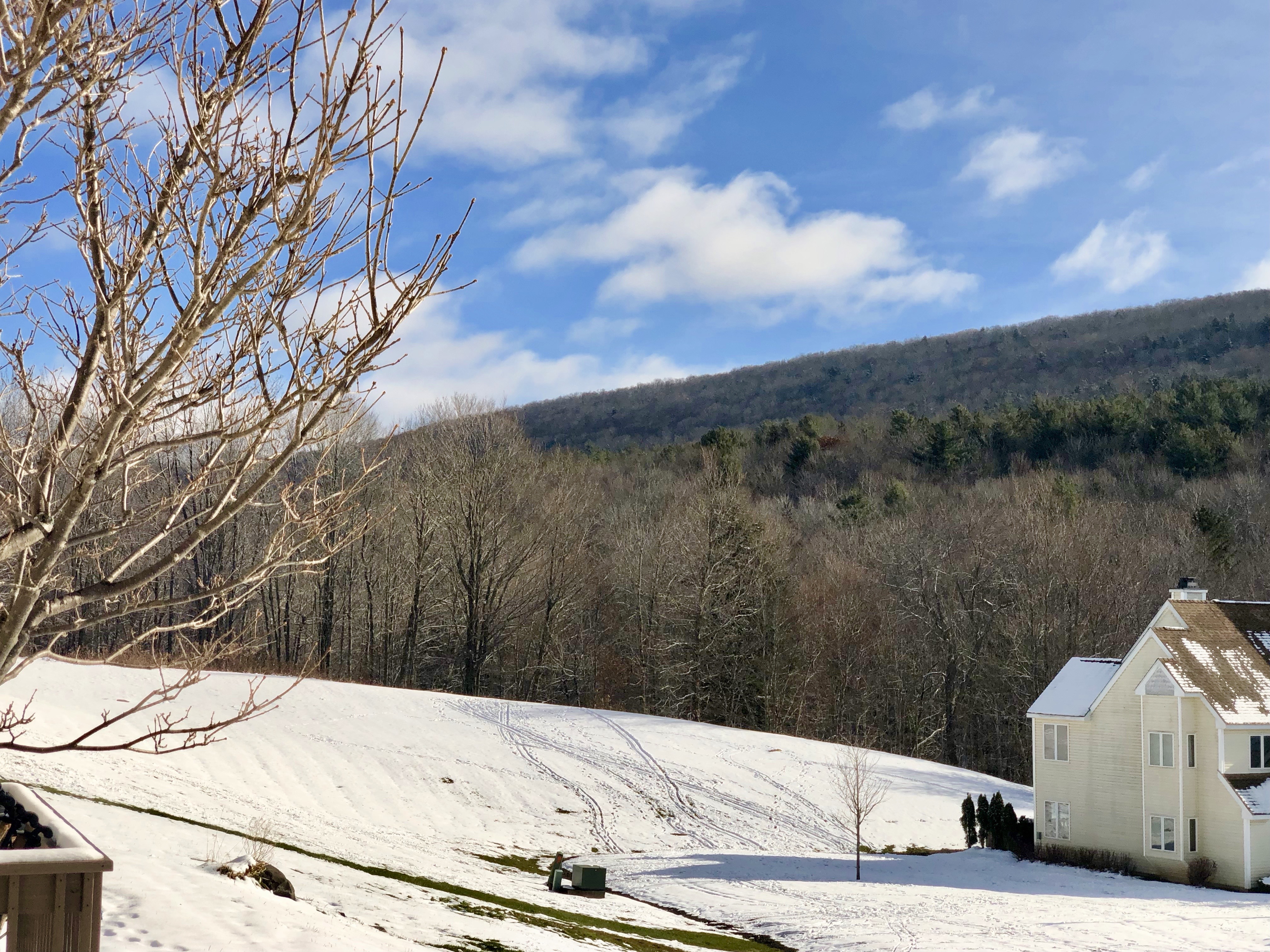 Beautiful Views, Upgraded UnitCrystal Pond Gallagher & Company